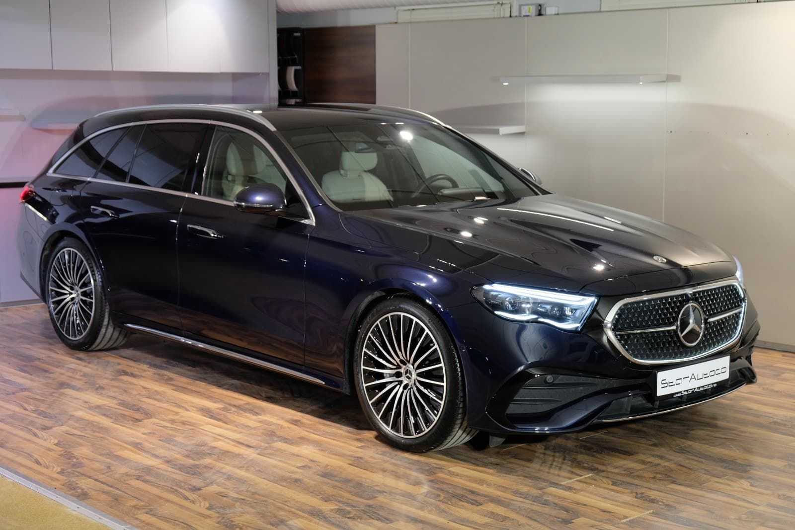 E300de T 4M AMG/Premium/Burmester/Memory/Krok/Distronic